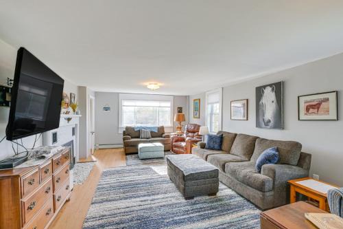 Cherryfield Home w/Decks On Historic Horse Farm