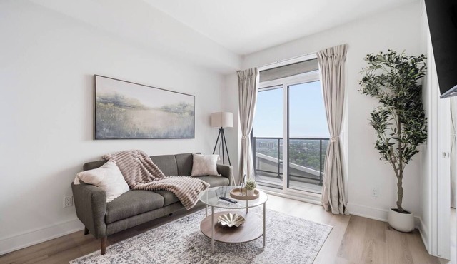 Chic Condo | 1BR w/City View | Gym, Pool, Bowling