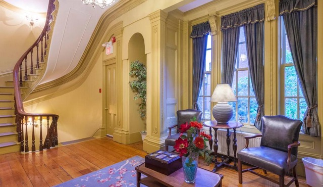 Chipman Hill Suites -Yeats House