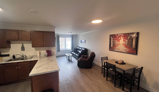 Clean 2 Bedroom