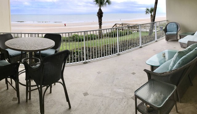 Coastal Breeze, Breakers, on the beach in Ponte Vedra! in Ponte Vedra Beach