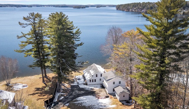 Cobbossee Hideaway, lakefront property with dock for swimming, fishing, and sunrises in Winthrop