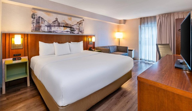 Comfort Inn Hamilton - Stoney Creek