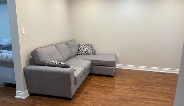 Comfort King - 4 Bedroom House