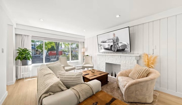 Comfort & Privacy in Central Vancouver—Perfect for Families or Groups