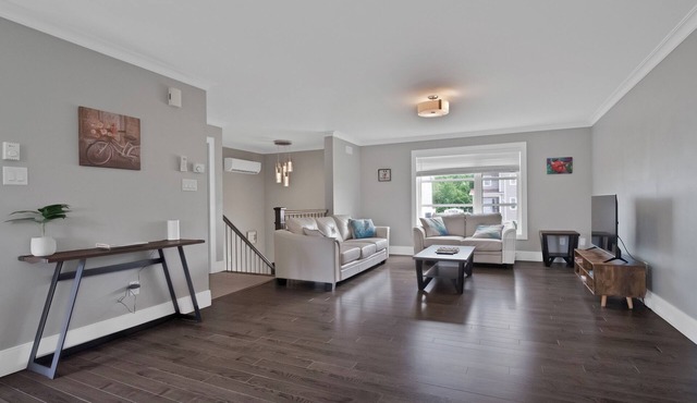 Comfortable 3BR Getaway