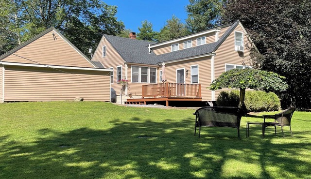 Comfortable, convenient home for Maine adventures in Durham