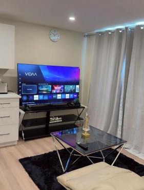 Comfy and Stylish One-bedroom in Moncton