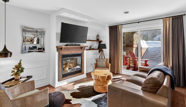 Condo 2 chambres location mensuelle in Saint-Sauveur