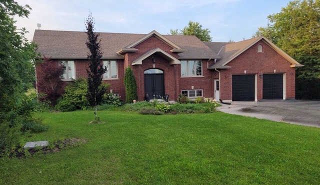 Country paradise in Brant County