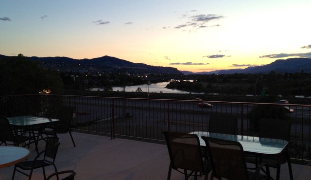 Country View Motor Inn