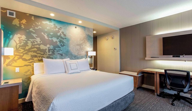 Courtyard by Marriott Montreal West Island/Baie D'Urfe