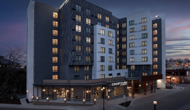 Courtyard By Marriott Nanaimo