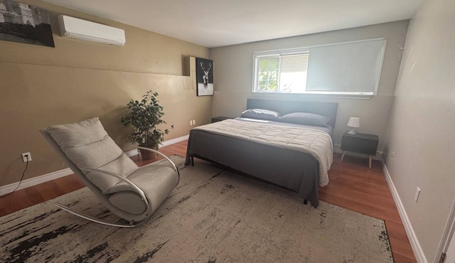 Cozy 2-Bedroom Basement unit