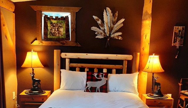 Cozy Boutique Lodge Acommodations!