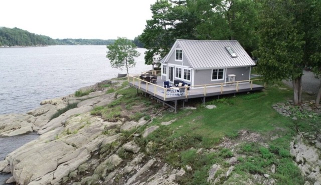 Cozy Cottage Retreat