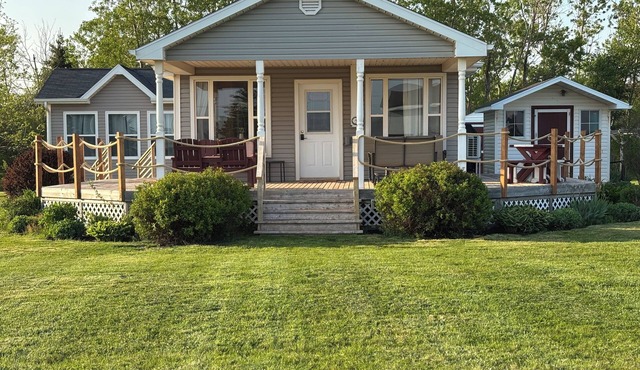 Cozy, family and pet friendly cottage that is steps to a beautiful PEI beach.