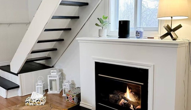 Cozy Fireplace Retreat | Steps to Lake, Wineries & Wellington Village