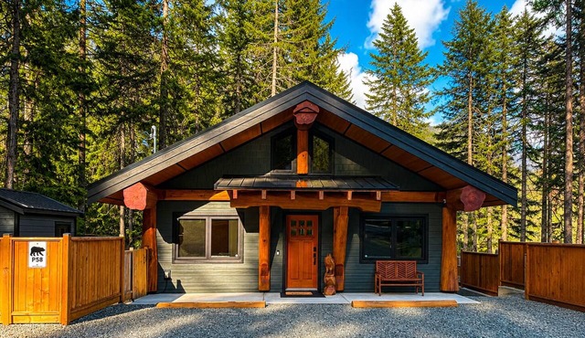 Cozy Mountain Escape where rustic charm meets modern comfort!