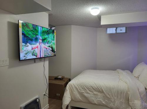 Cozy room basement with separate entrance