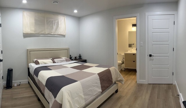 Cozy two bedrooms suite.