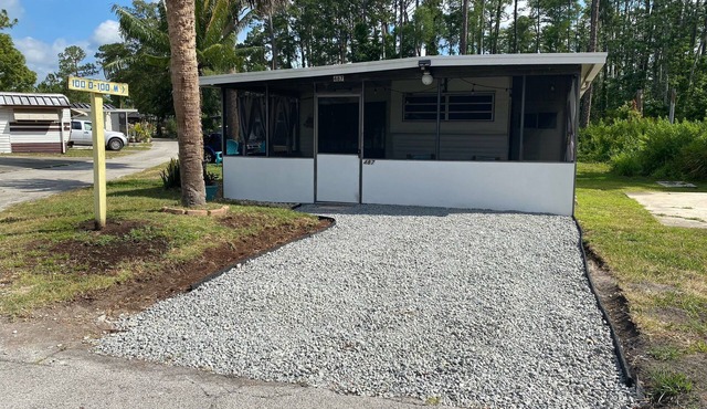 Cozy Vacation Rental, Perfect for short term, Snowbirds & Traveling Nurses in Ormond Beach