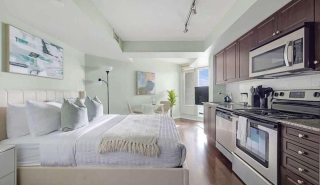 Cozy Waterfront Studio Free Parking & Bentway