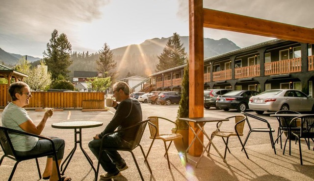 Crystal Springs Lodge