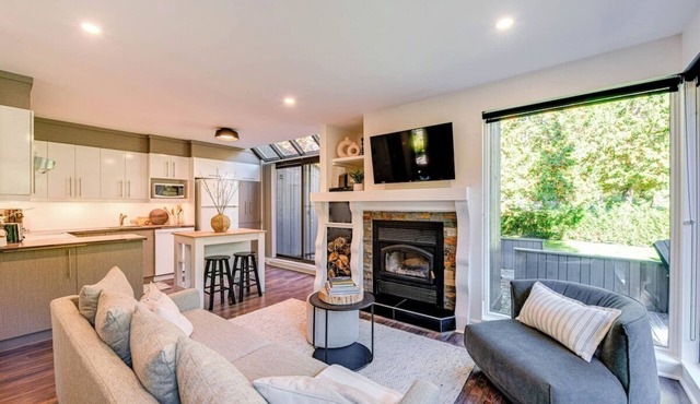 D-Chalet 208 - Chalet for 9 people near Mont-Sainte-Anne