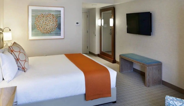 Deluxe King | Seaport Boston | Waterfront Seaport District, Harborwalk in Boston
