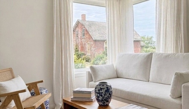 Designer Cottage on the Bruce Peninsula