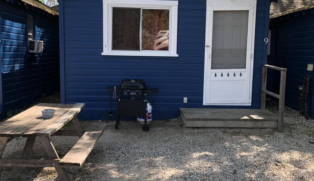 Dock Life Cottage 9 - Riverside, 2 Bedroom, Wasaga