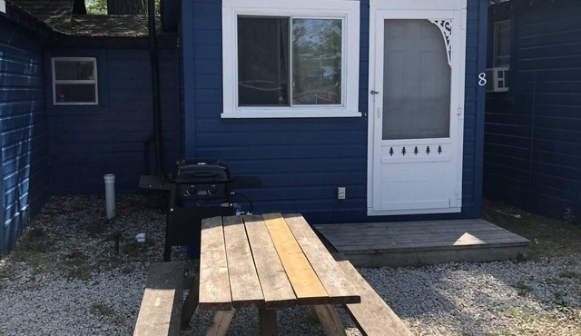 Dock Life Cottage 8 - Riverside, 1 Bedroom, Wasaga