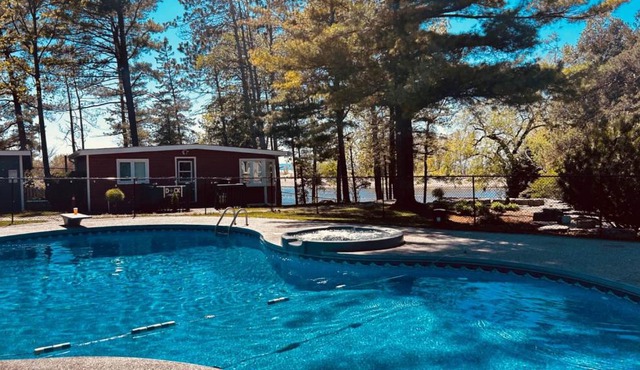Dockhouse at Evergreen Resort in Wasaga Beach
