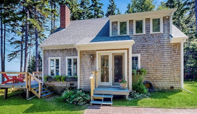 Dog-friendly, waterfront home on St. George River with shore access, great views in St. George