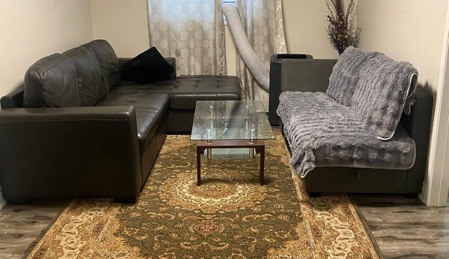 Downtown Apartment 6 or 7 People