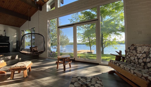 ♥Dreamy Family Oasis ~ Clean WeedFree Lake~Shallow Sandy Beach~No Stairs