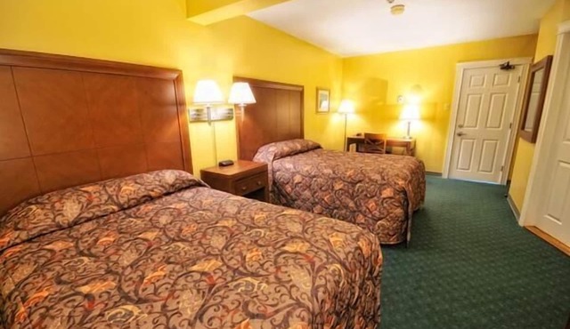 Driftwood Inn