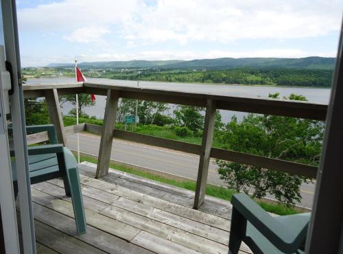 Duck Cove Inn