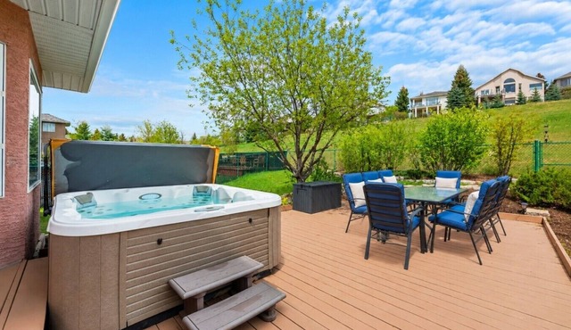 Eagle`s Nest | Hot Tub | Foosball | Yard | Pets Ok