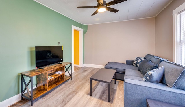 Easthampton Vacation Rental - Walk to Breweries! in Easthampton