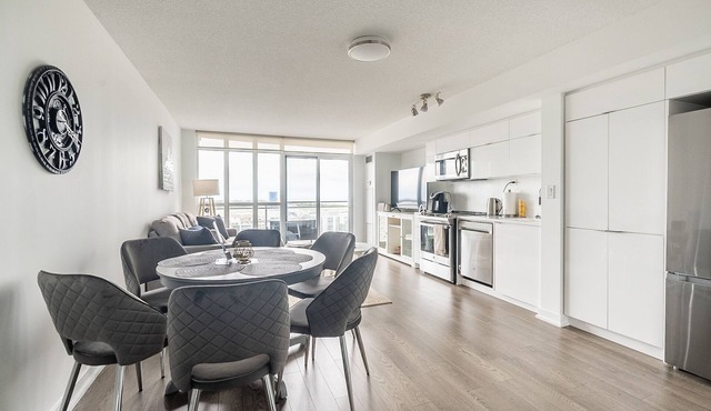 Elegant Downtown Apartments