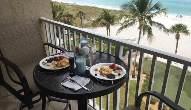 End-of-summer sale ready for a luxury 5-floor penthouse 60 ft from water, in Longboat Key