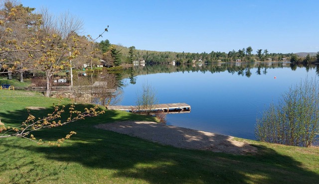 Entire Waterfront Resort - 3 Suites, 2 beaches, 3 docks, Sleeps up to 16