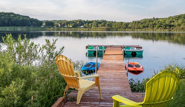 Escape to Tranquility at Whispering Woods Cottage