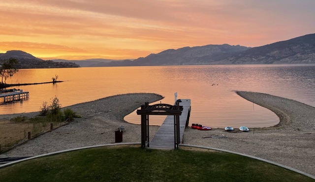 Extraordinary Lake Front Home with Private Sandy Beach and Dock on Okanagan Lake