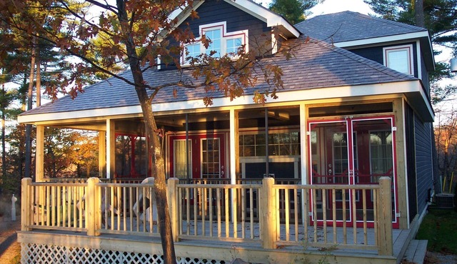 Fabulous Waterfront Sparrow Lake Resort Available May 31 to June 7 in Severn Bridge
