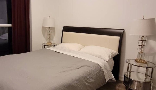 Fairview Mall& Don mills Subway longterm 2+2Condo