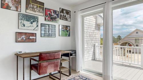 Family Tides by Bayley Vacation Rentals