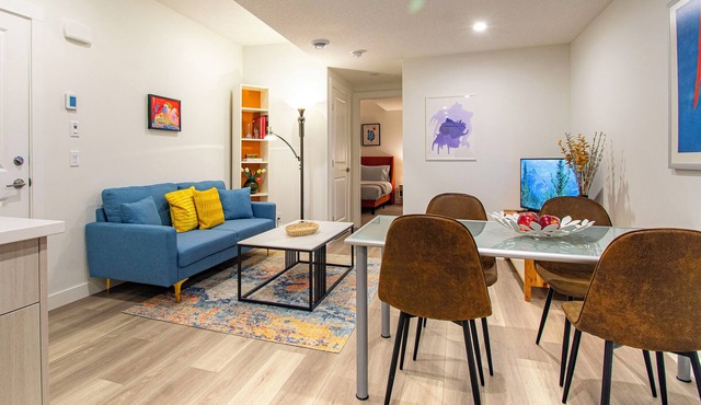 Fantastic Suite in NW Calgary | Easy Drive to the Mountains | Independent Access